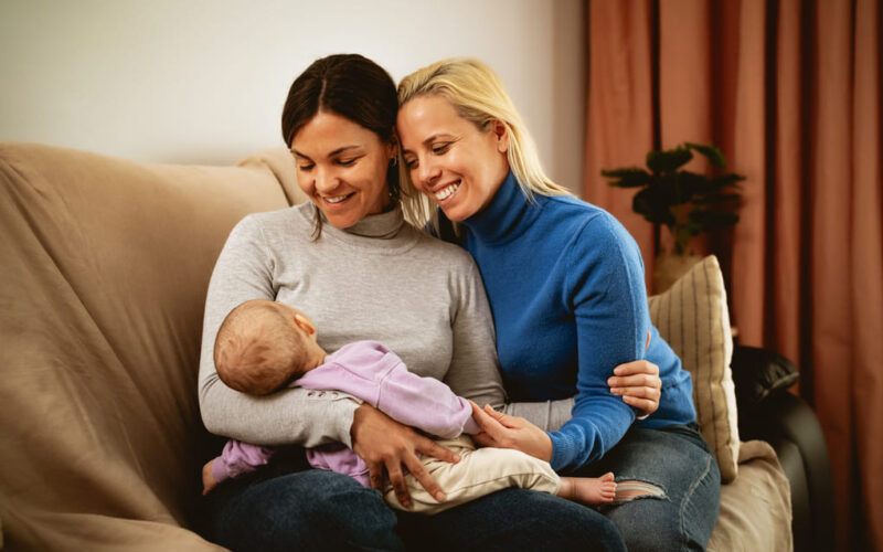 Family Aims, un referente en subrogación para parejas homosexuales: procesos seguros y personalizados para personas de El Salvador