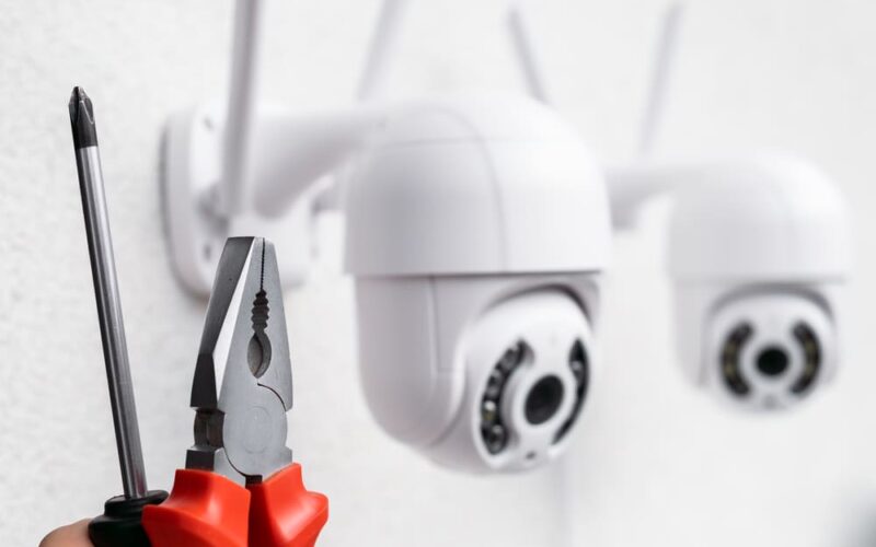Protege tu espacio con Seguridad Urracá: instalación de cámaras con respaldo profesional
